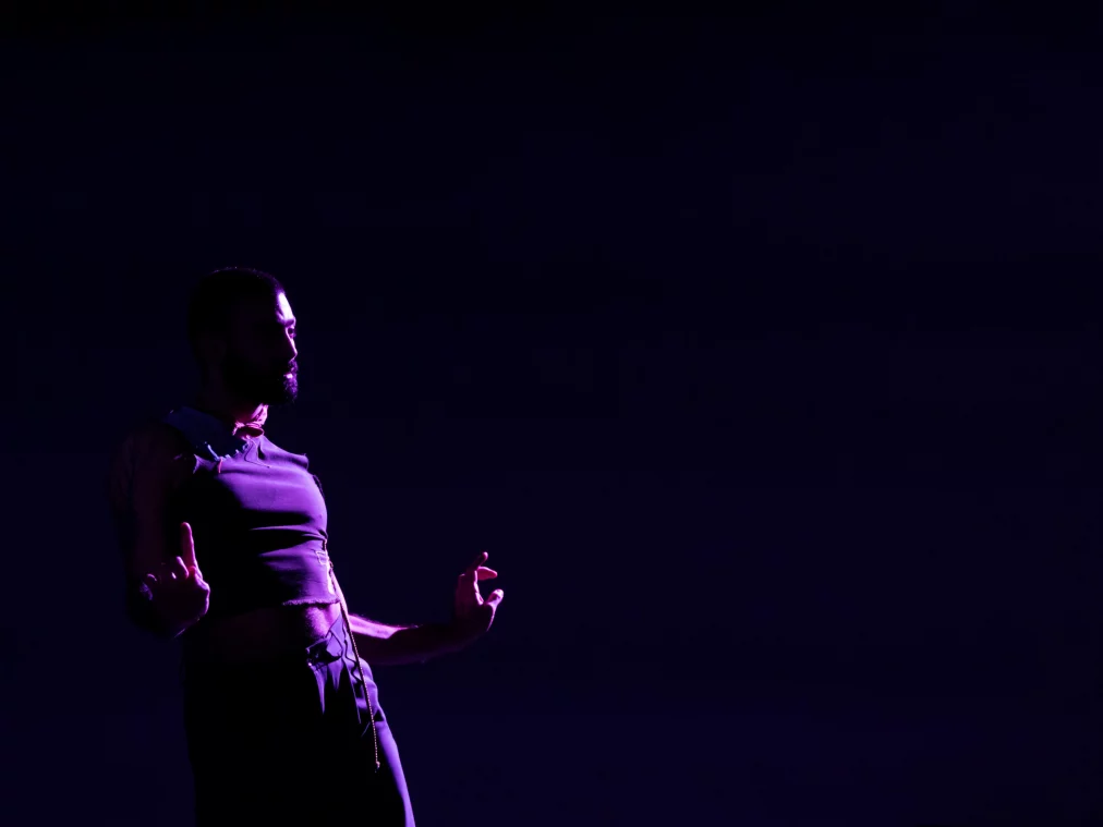 DominiqueTegho%22TheIntimacyOfCollision%22©MayraWallraff-5