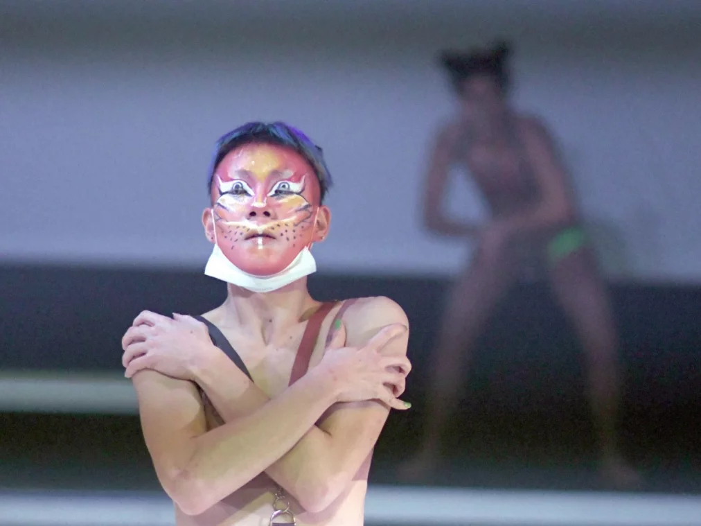 ENDANGERED SPECIES_0966_HP