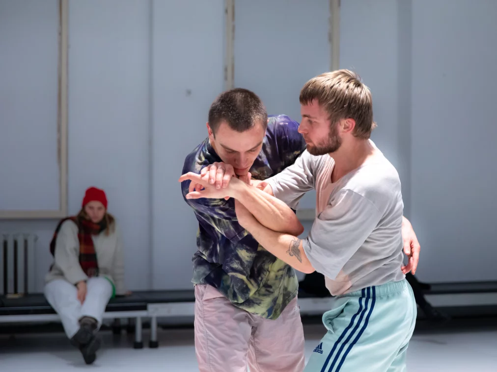 Yotam Peled _Fists to Flowers_ ©Mayra Wallraff - low resolution-47