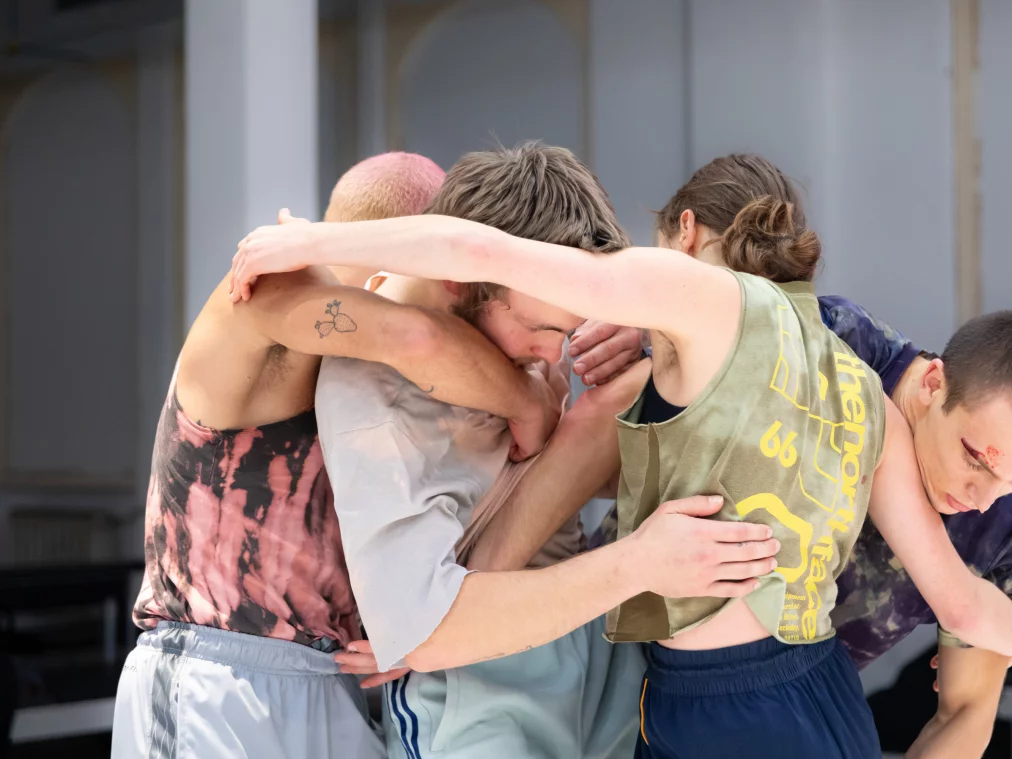 Yotam Peled _Fists to Flowers_ ©Mayra Wallraff - low resolution-104